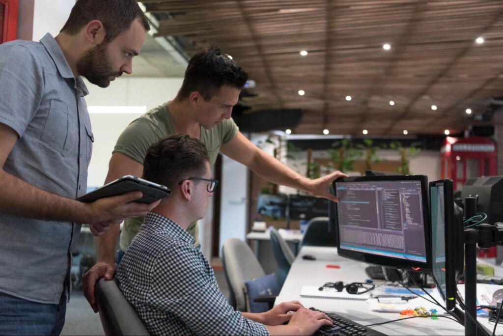 SAP stock tumbles 3%: why Oracle’s AI capex surge is hitting software shares